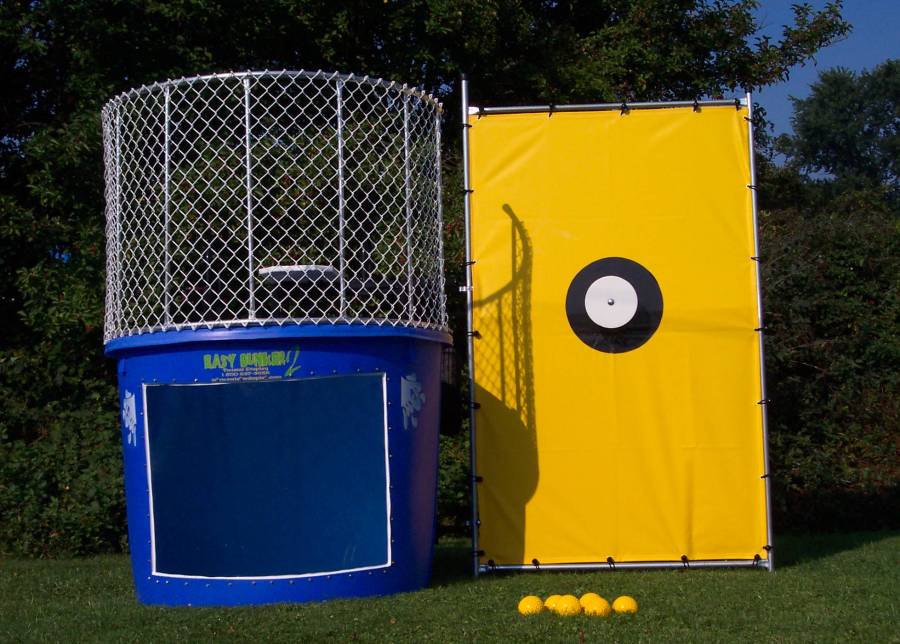 Outdoor Dunk Tank (on trailer w/2" ball hitch)
